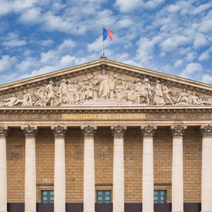 France is relatively insulated from tariff tensions amid persisting fiscal concerns